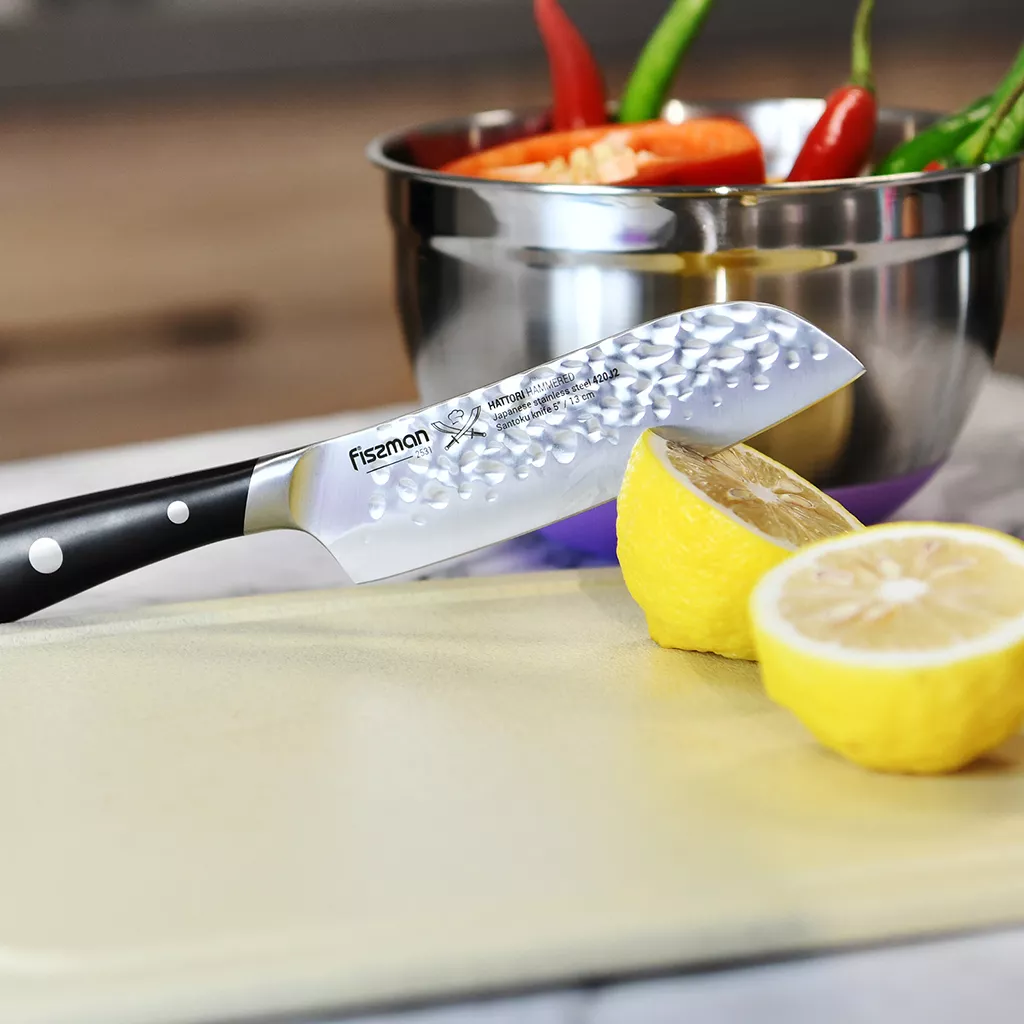 Fissman Hattori nóż kuchenny małe santoku młotk