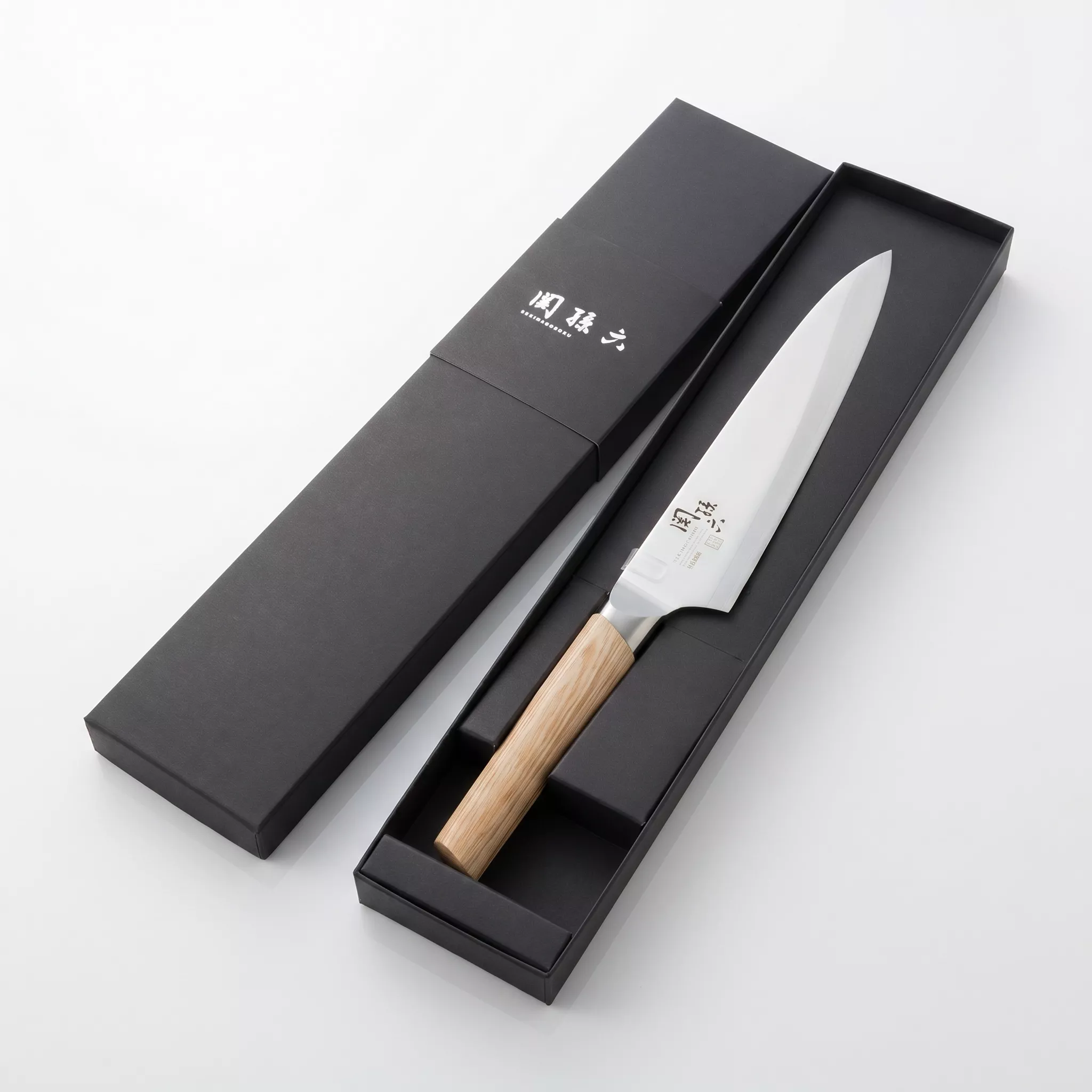 KAI Seki Magoroku 10000CL Nóż szefa kuchni 21 cm