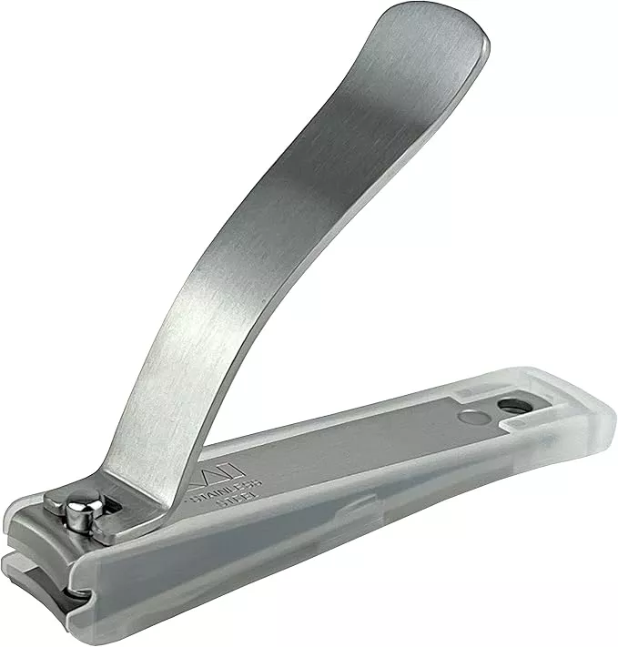 KAI KE-0103 Obcinacz do paznokci z pilnikiem i pojemnikiem 9 cm