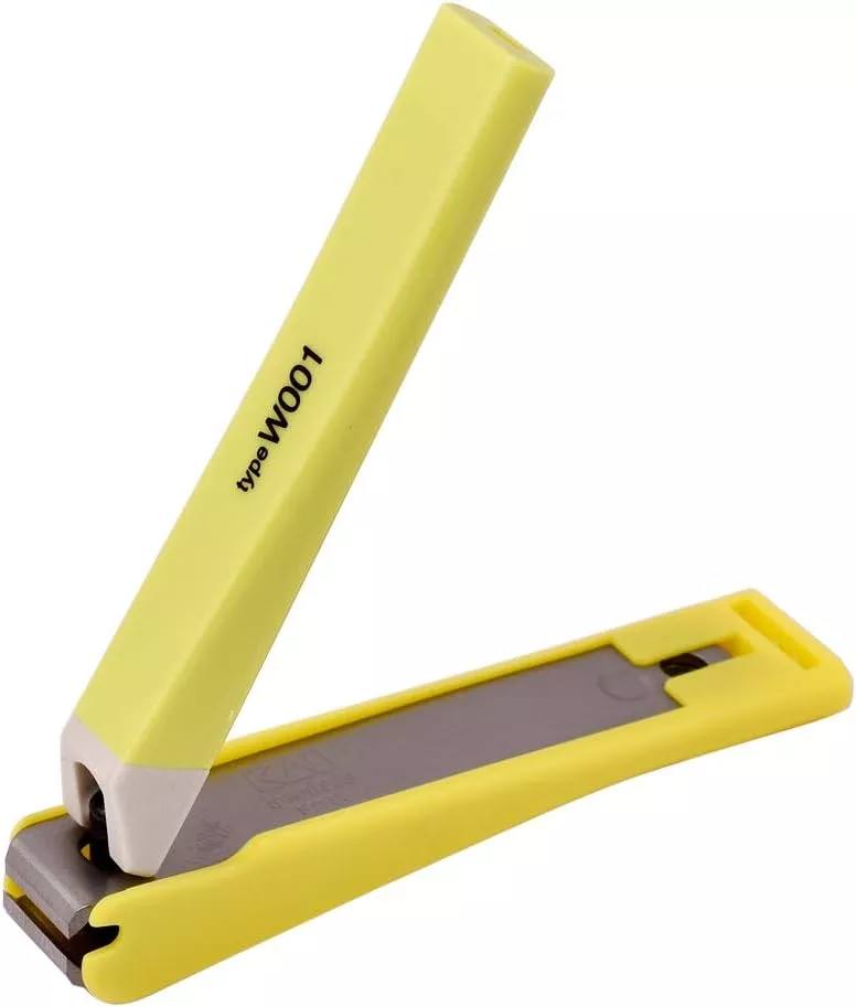 Obcinacz do paznokci KAI KE0110 z prostym ostrzem i pilnikiem, 7 cm