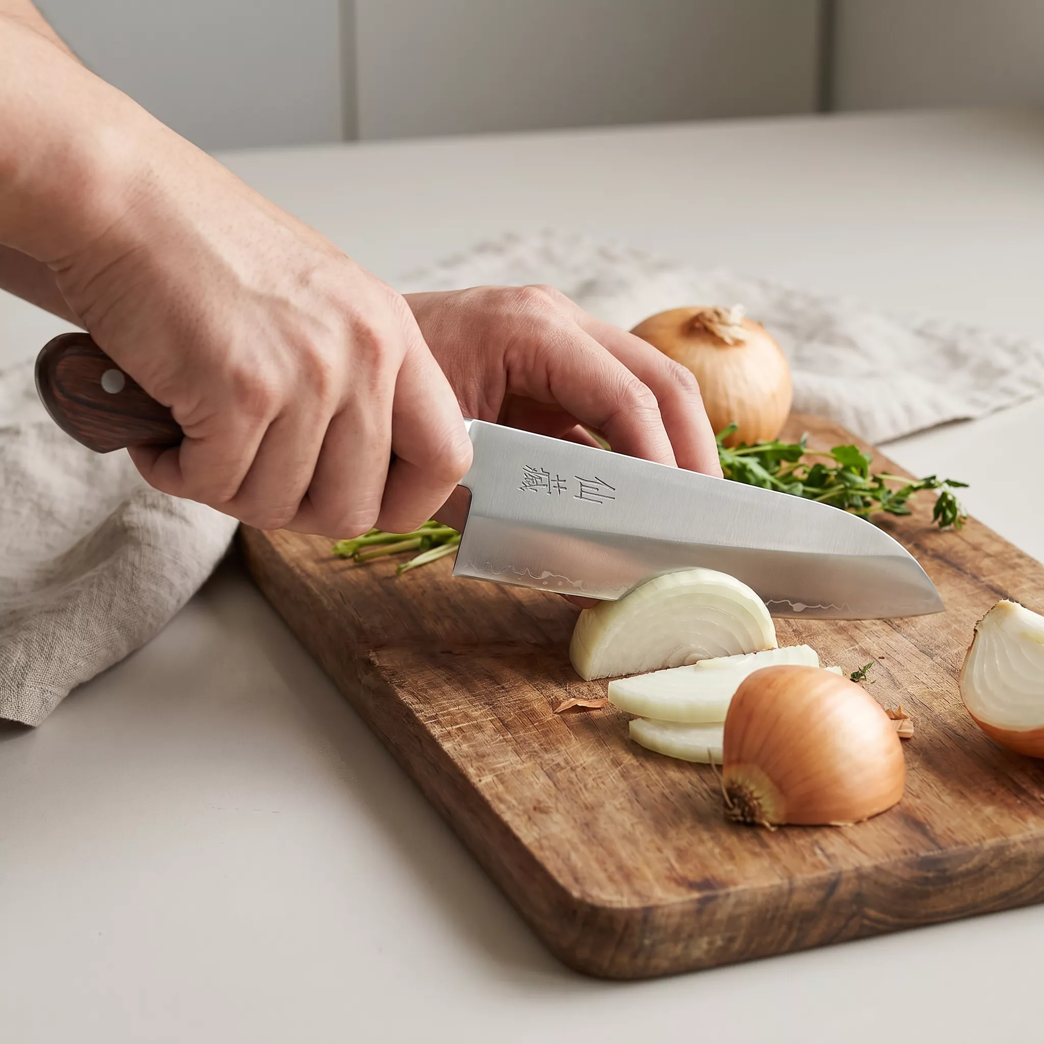Suncraft Clad Nóż Santoku 16,7 cm - Stal AUS10 San Mai